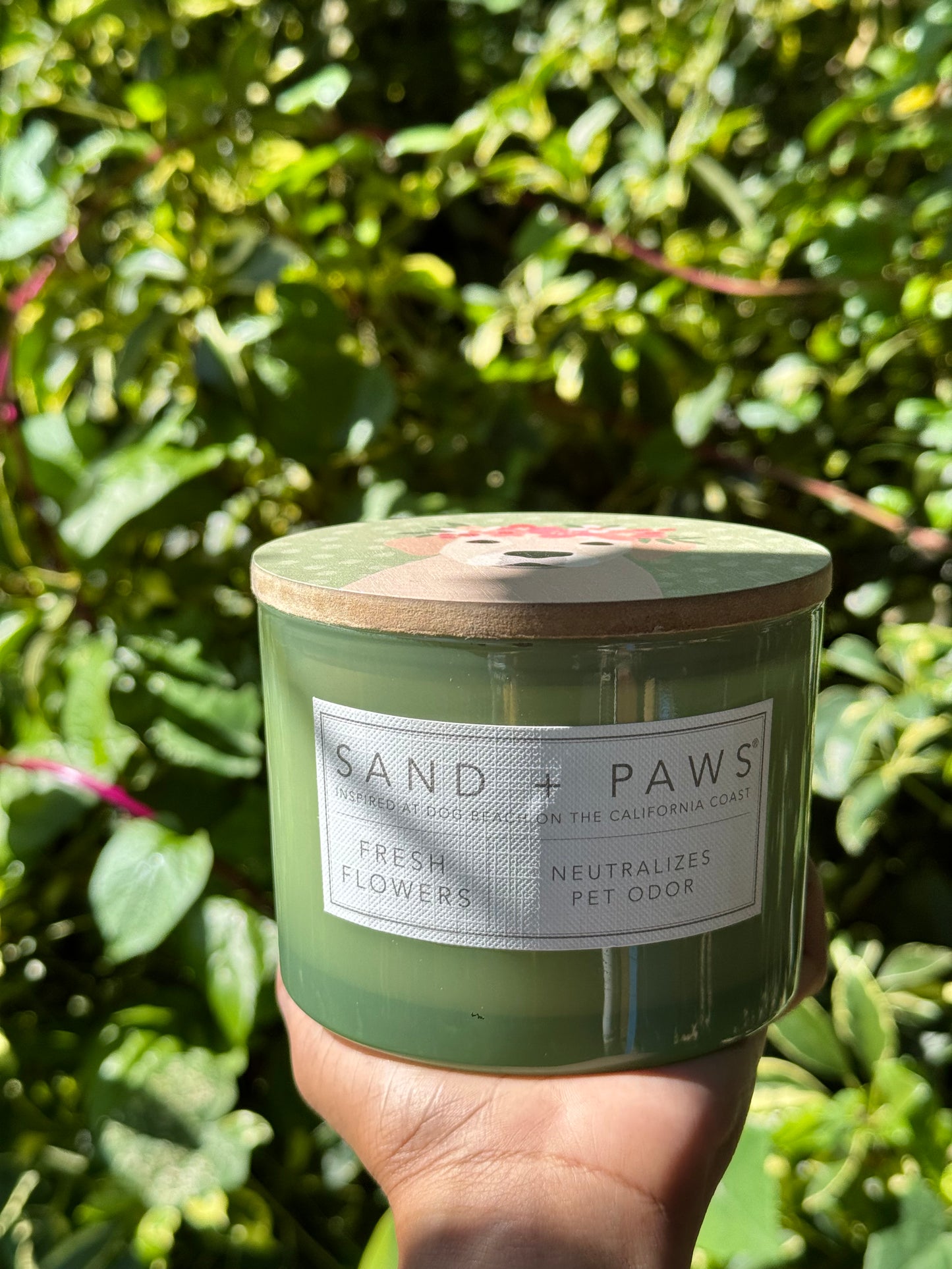SAND + PAWS Scented Candle - Fresh Flowers 12oz