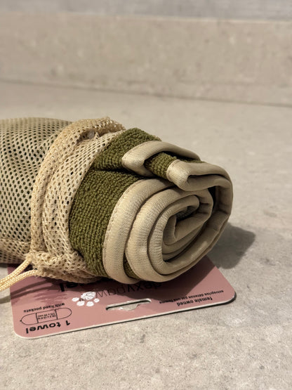 DEXYPAWS Dog Towel with Hand Pockets