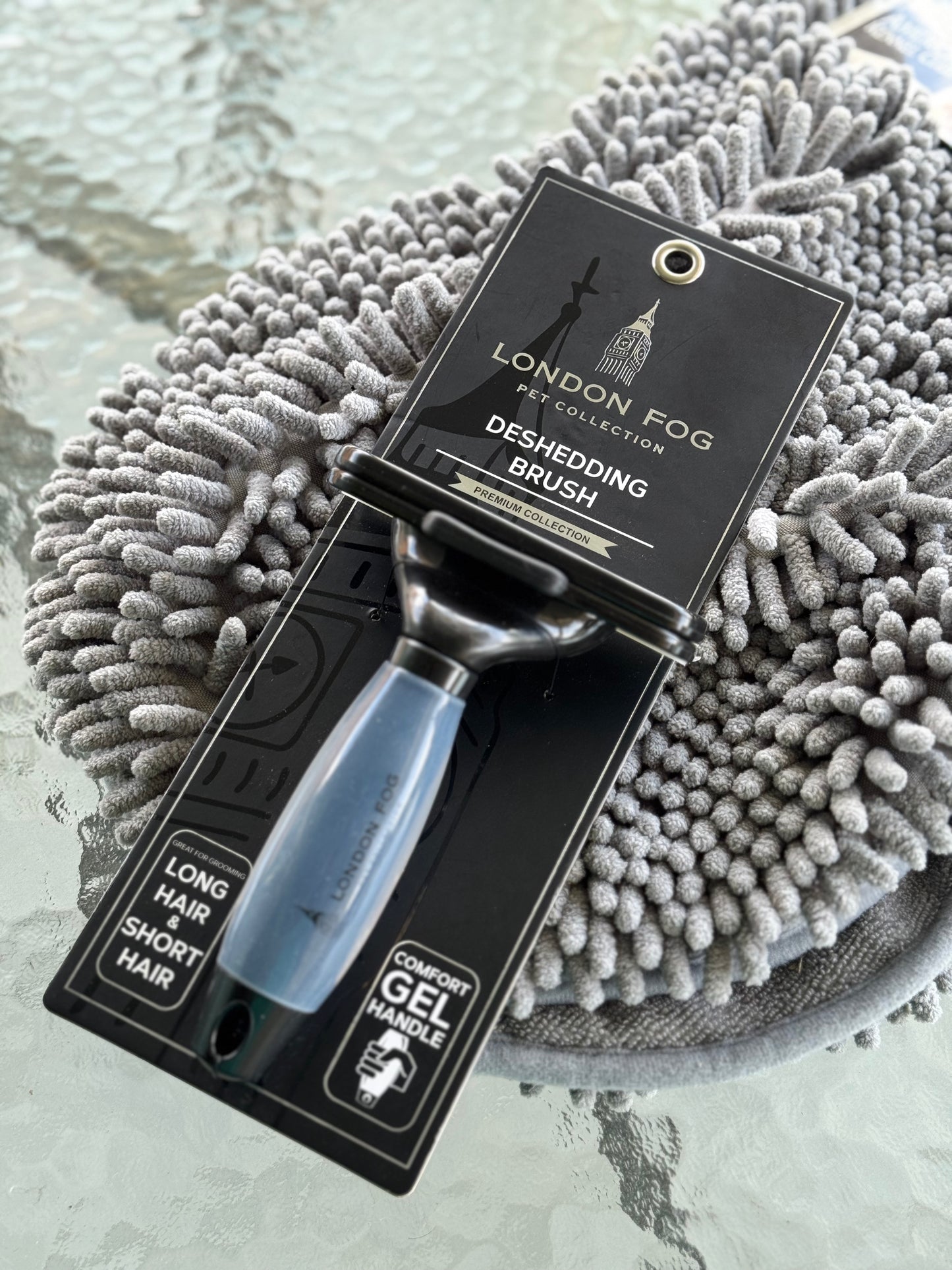 London Fog Pet Collection Deshedding Brush